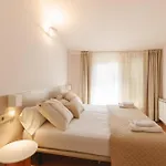 Bravissimo Cort Reial 4b Duplex, Monthly * Gerona