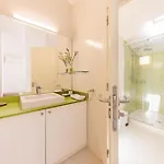 Bravissimo Cort Reial 4b Duplex, Monthly Appartement