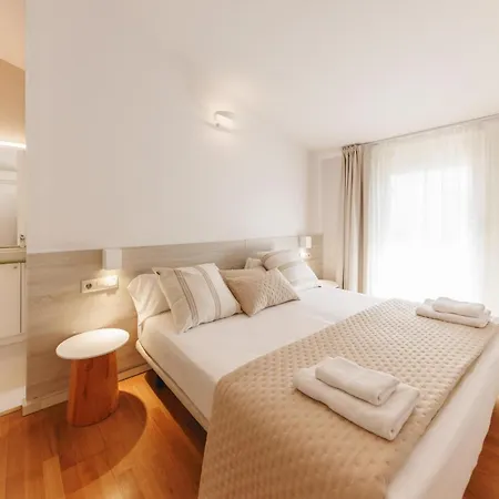 Lejlighed Bravissimo Cort Reial 4b Duplex, Monthly Girona
