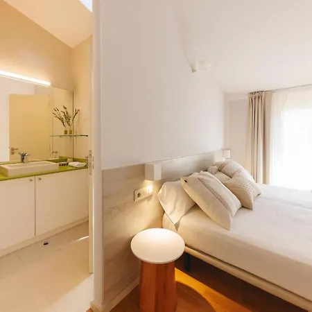 Lejlighed Bravissimo Cort Reial 4b Duplex, Monthly
