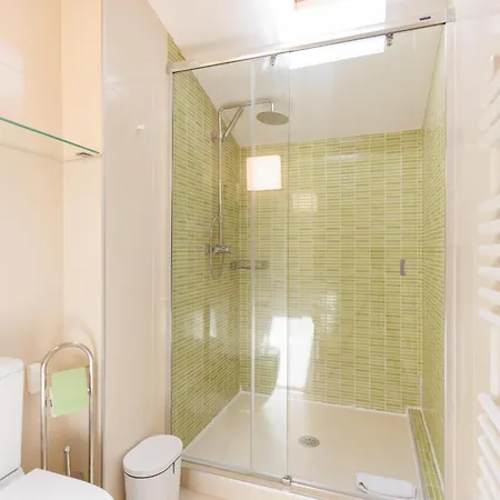 Bravissimo Cort Reial 4b Duplex, Monthly *